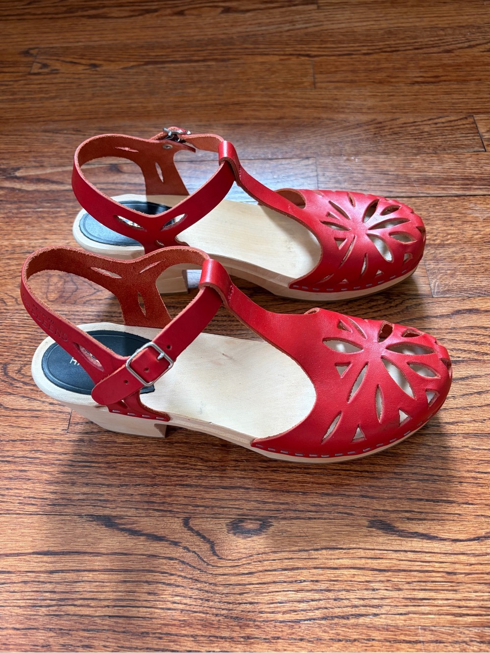 Swedish Hasbeens women's lacy platform sandal clogs red EU 41 - Picture 2 of 12